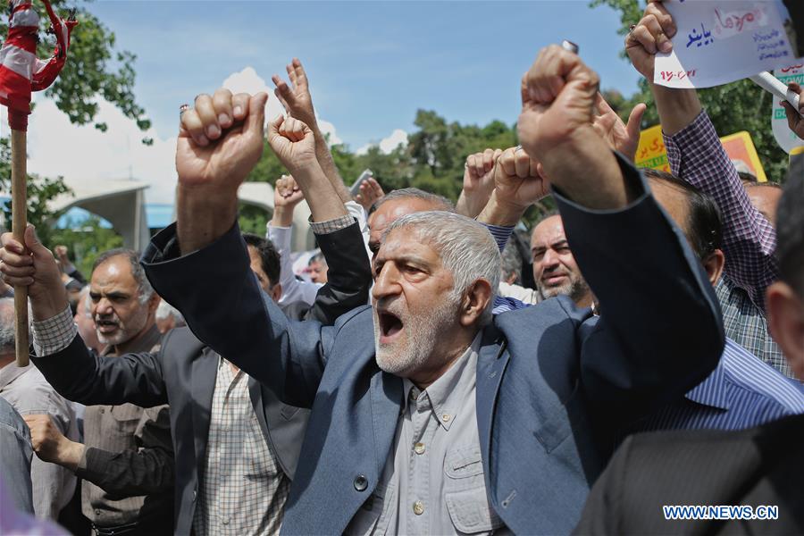 Les Iraniens organisent des rassemblements pour condamner le retrait des États-Unis de l'accord sur le nucléaire