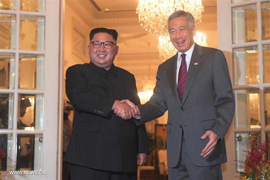 Le PM singapourien Lee Hsien Loong rencontre le dirigeant suprême de la RPDC Kim Jong Un