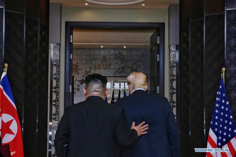 Kim et Trump signent un accord 