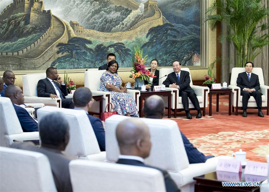 Un haut responsable du PCC appelle à renforcer la coopération médiatique avec l'Afrique