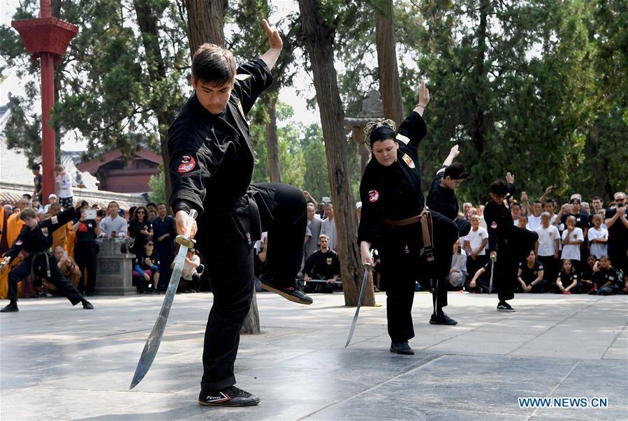 La pratique des arts martiaux au Temple de Shaolin