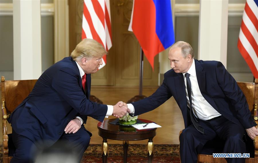 Début du premier sommet Trump-Poutine à Helsinki