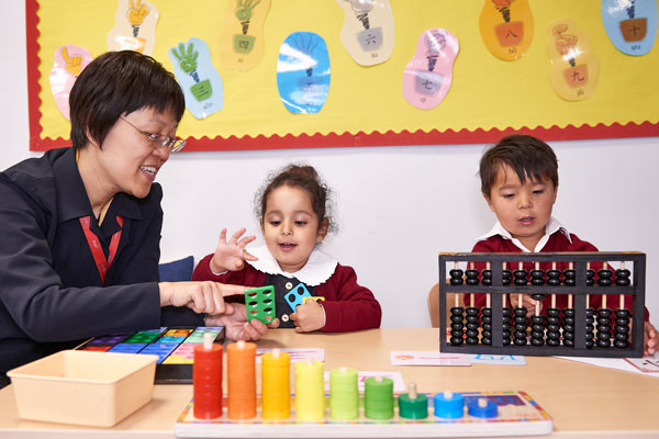 De plus en plus de parents britanniques souhaitent que leurs enfants apprennent le chinois