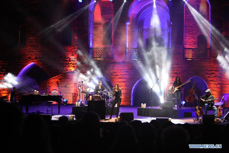 Beyrouth : Carla Bruni au Festival de Beiteddine