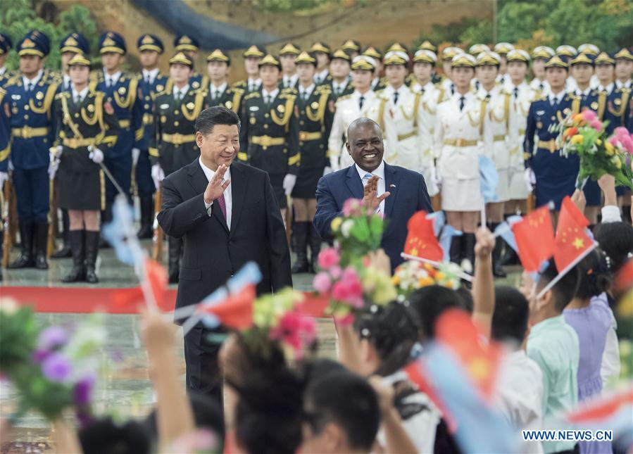 La Chine et le Botswana conviennent d'élever leurs relations à un nouveau niveau