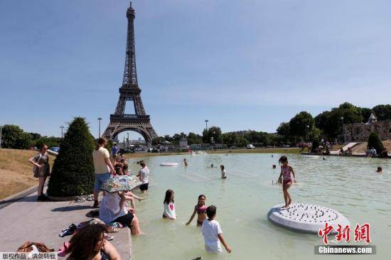 En France, les touristes chinois recherchent davantage les expériences authentiques que le shopping 