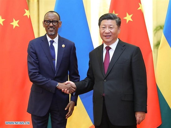 Xi Jinping rencontre le président du Rwanda