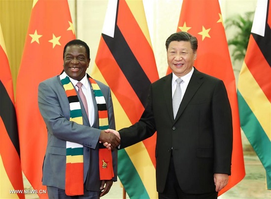 Xi Jinping rencontre le président zimbabwéen