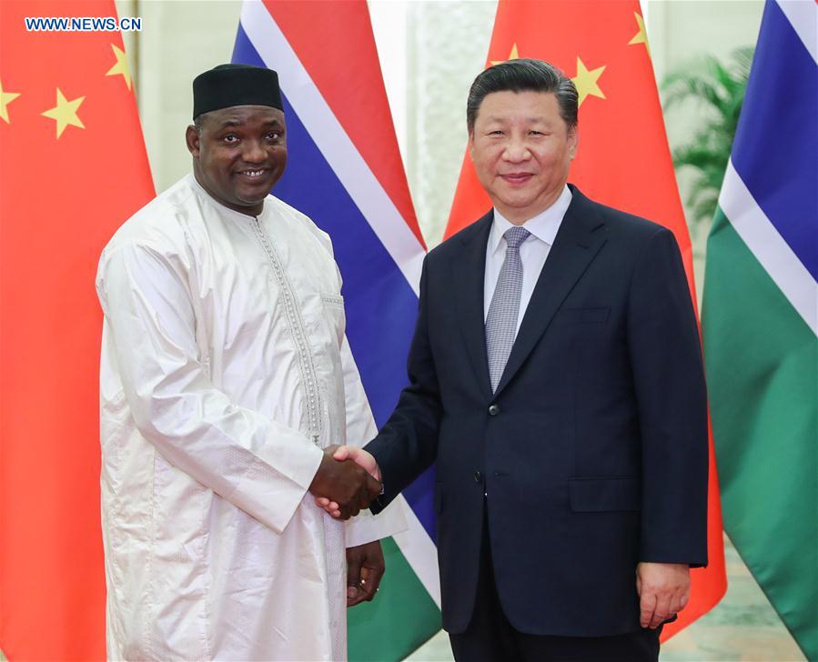 Xi Jinping rencontre le président de la Gambie