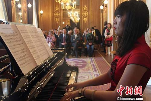 Journée du patrimoine : 2 800 personnes à l'ambassade de Chine en France