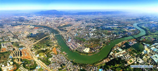 Le fleuve Xijiang, une route commerciale importante dans le sud-ouest de la Chine