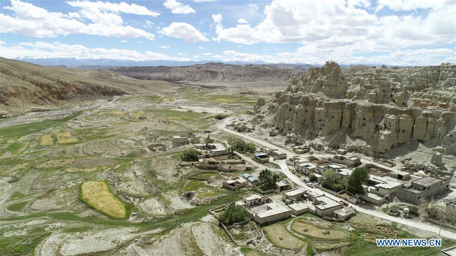 Paysages de la région de Ngari au Tibet
