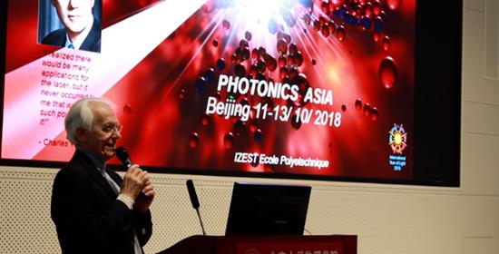 Gérard Mourou, Nobel de physique : la science est « très, très respectée » en Chine