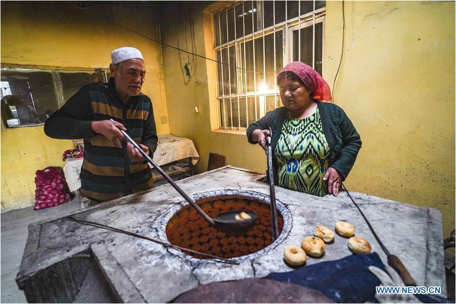 Un pâtissier chinois dans le Xinjiang 