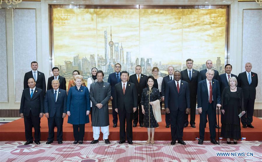Xi Jinping organise un banquet pour les invités à la CIIE