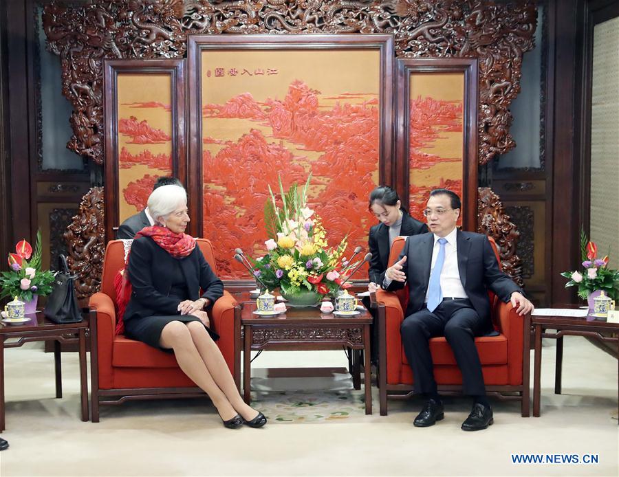 Le PM chinois rencontre la directrice générale du FMI