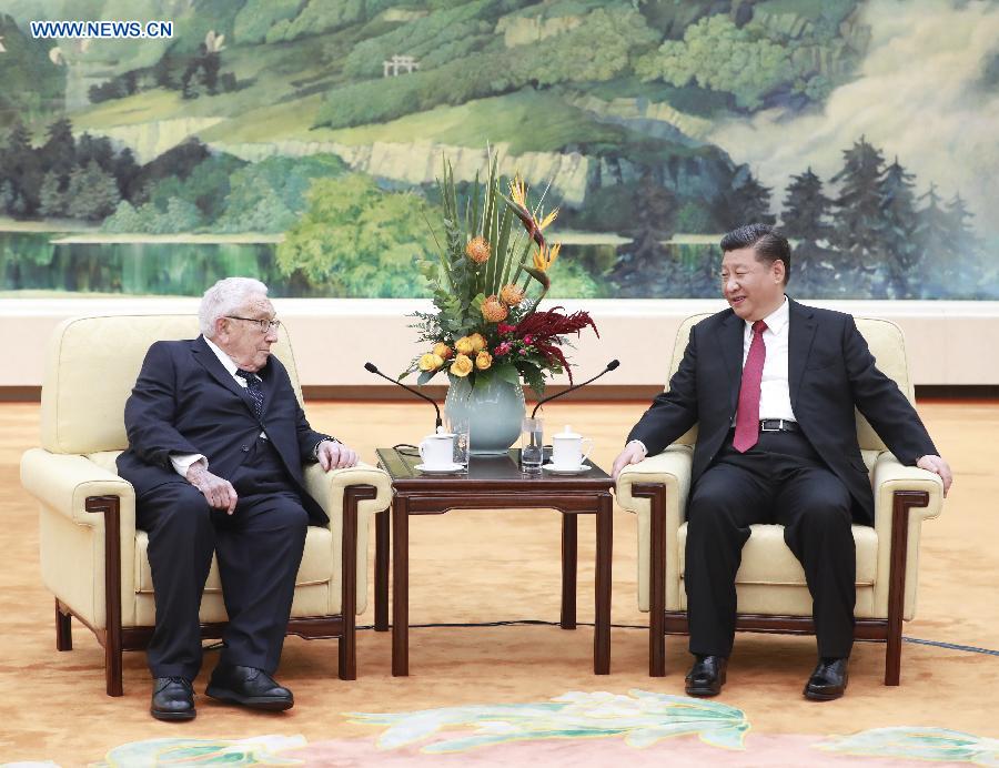 Xi Jinping rencontre Henry Kissinger