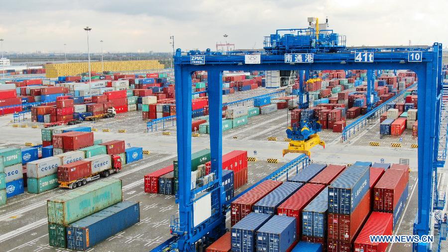 Chine : hausse de 26,3% pour les importations et de 20,1% pour les exportations en octobre