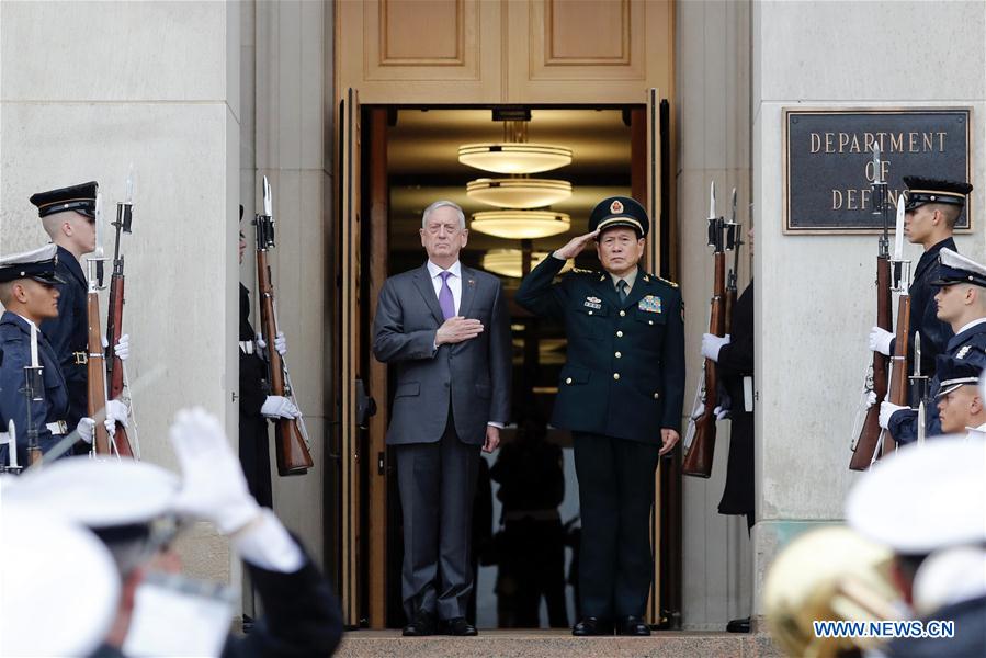 Rencontre entre les ministres chinois et américain de la Défense
