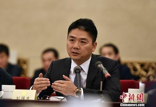 Les États-Unis abandonnent les accusations d'agression sexuelle contre Liu Qiangdong