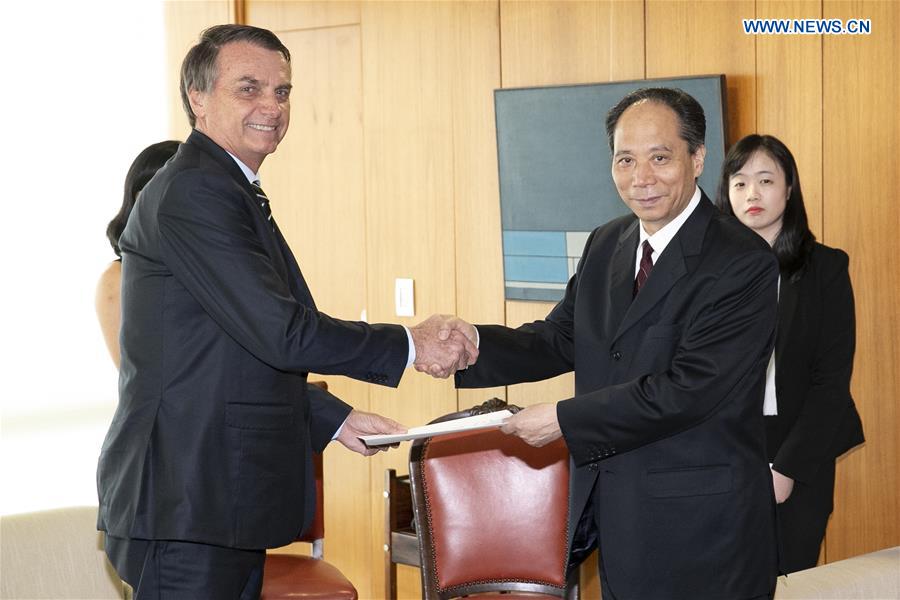 L'envoyé spécial du président chinois reçu par le président brésilien Bolsonaro