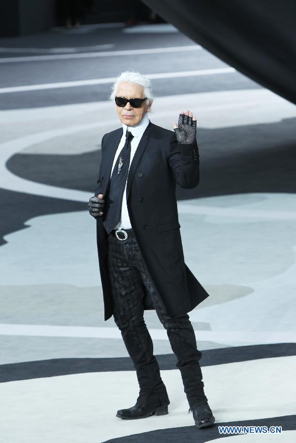 France : le couturier et directeur artistique de Chanel, Karl Lagerfeld, est mort