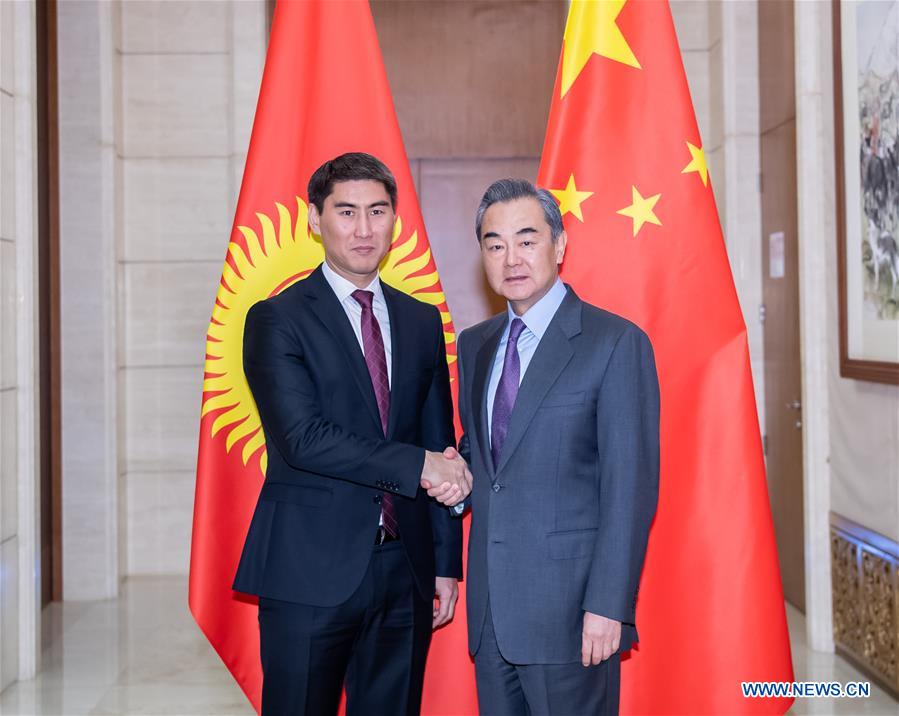La Chine et le Kirghizistan s'engagent à renforcer leur coopération