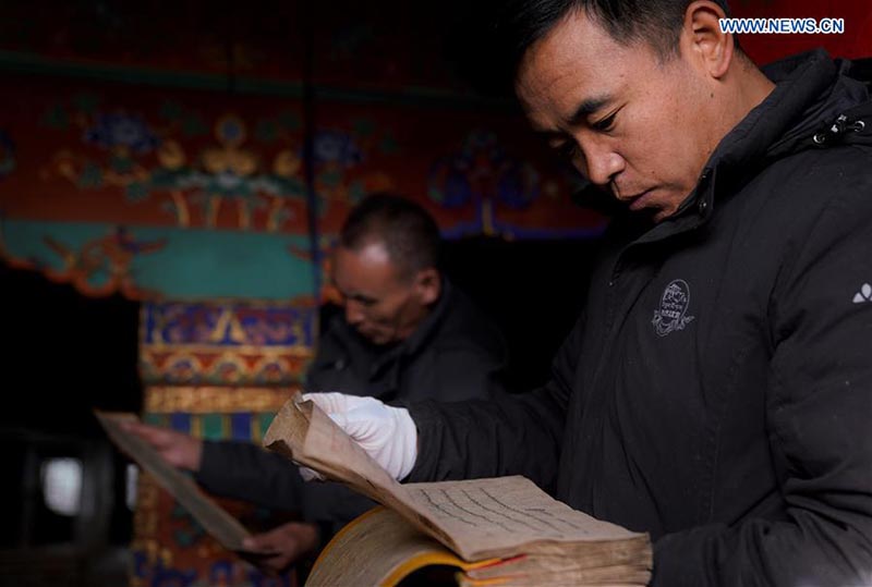La Chine investit 45 millions de dollars pour protéger les documents anciens du Potala de Lhassa
