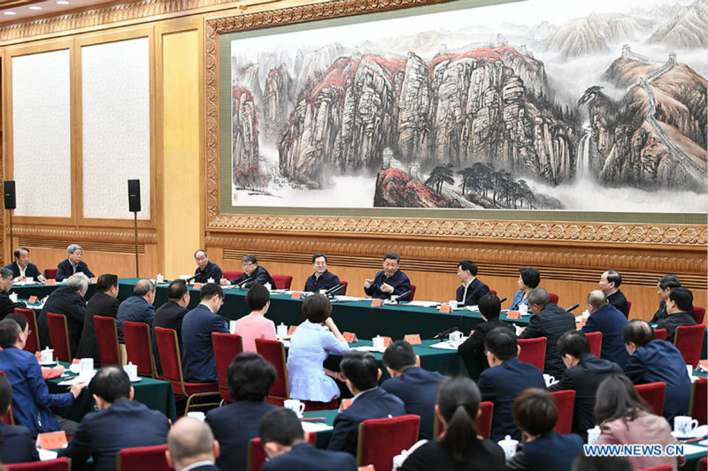 Xi Jinping souligne l'éducation idéologique et politique dans les écoles