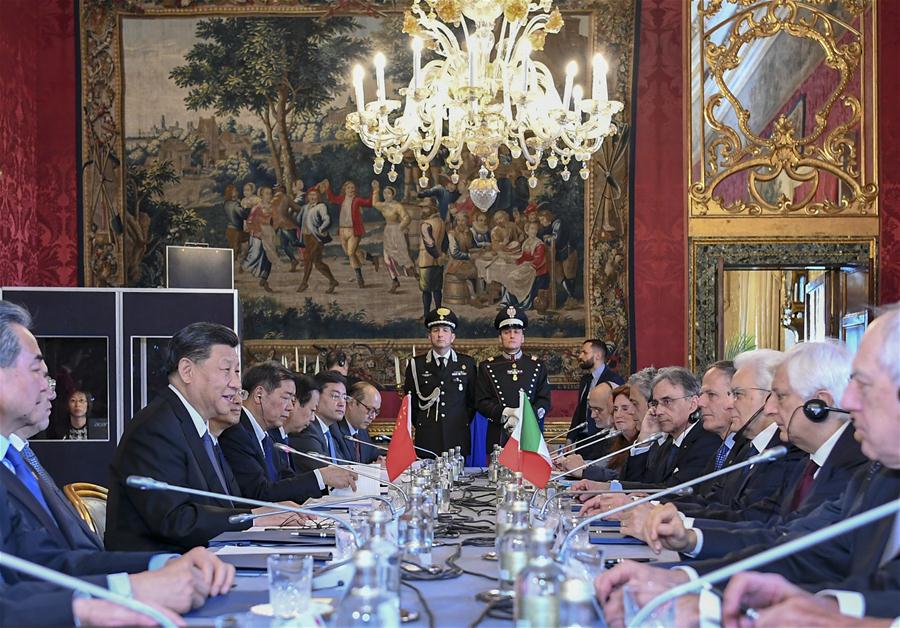Les présidents chinois et italien conviennent de promouvoir un développement accru des relations bilatérales