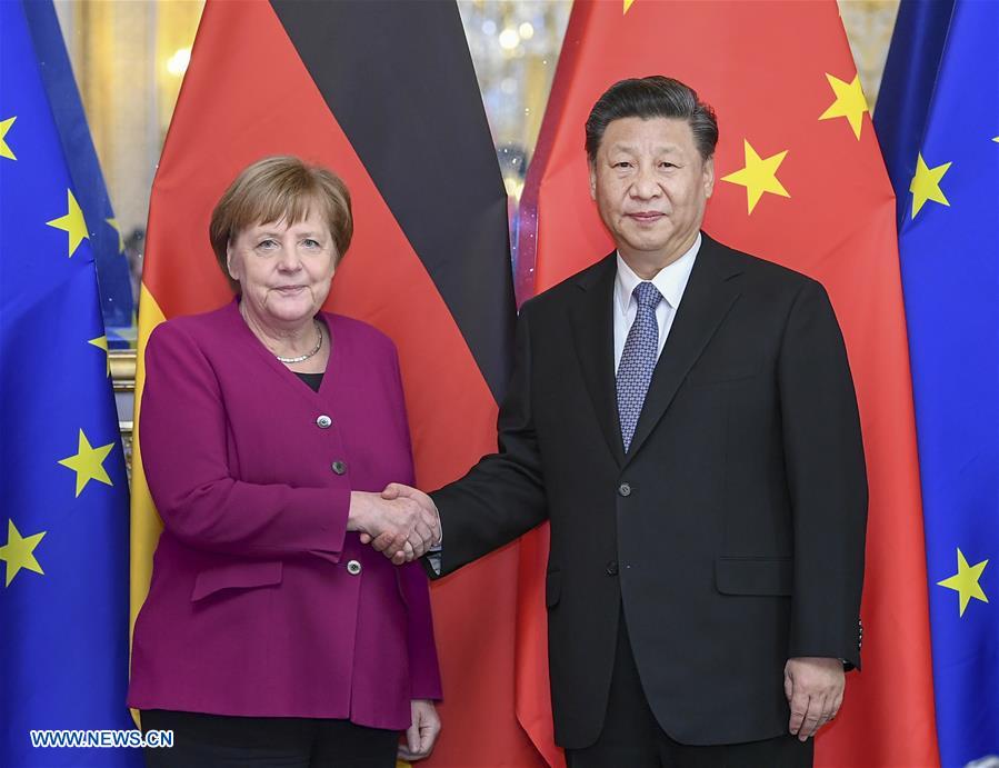 Xi Jinping présente à Angela Merkel une proposition en trois points sur les relations sino-allemandes