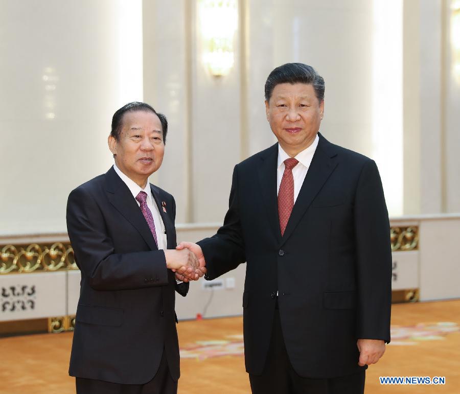 Xi Jinping rencontre l'envoyé spécial du Premier ministre japonais