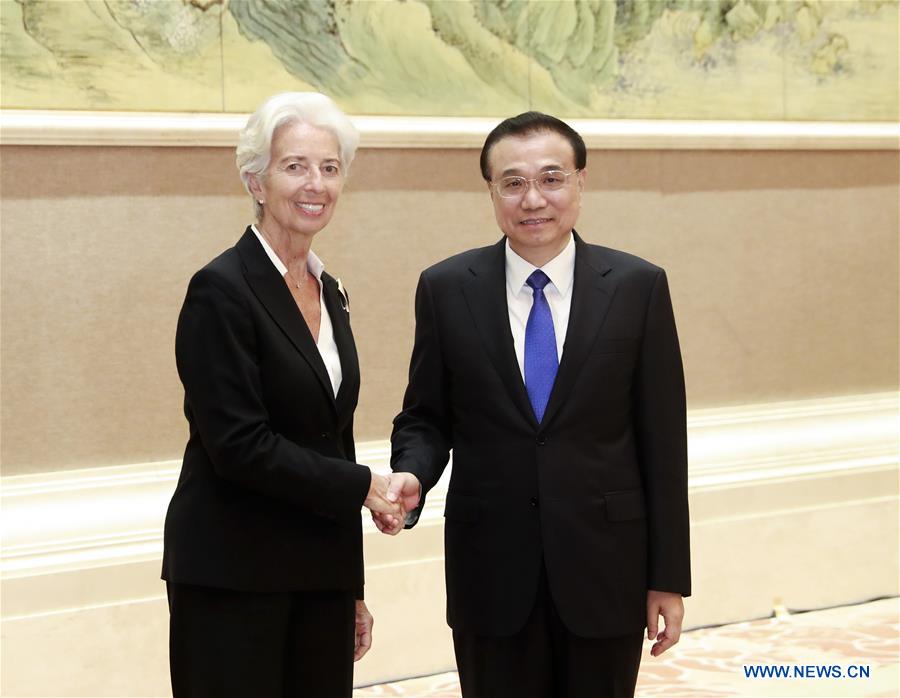 Le Premier ministre chinois rencontre la directrice générale du FMI