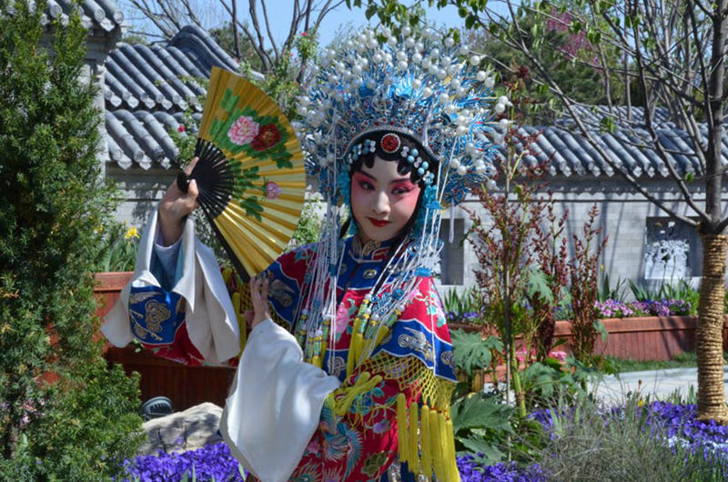 Clôture du carnaval culturel et artistique de Chine et des pays d'Europe centrale et orientale