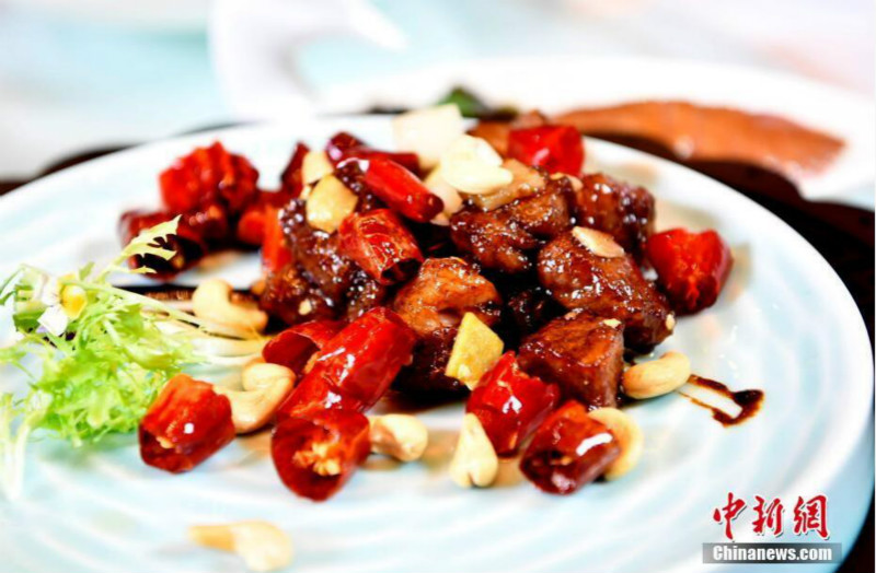Chengdu : cérémonie d'ouverture du Festival de la cuisine asiatique