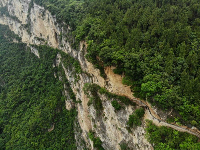 Le canal de la falaise, un paysage incroyable du Guizhou