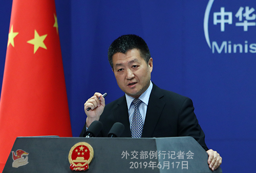 Le ministère chinois des Affaires étrangères défend la visite de l'ONU au Xinjiang