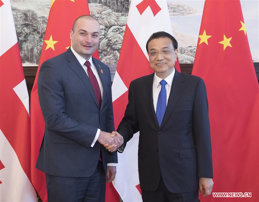Le Premier ministre chinois rencontre son homologue géorgien