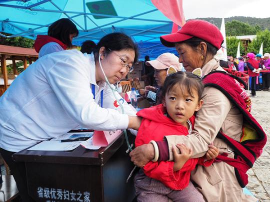Toutes les zones rurales pauvres de Chine auront bientôt accès aux soins de base