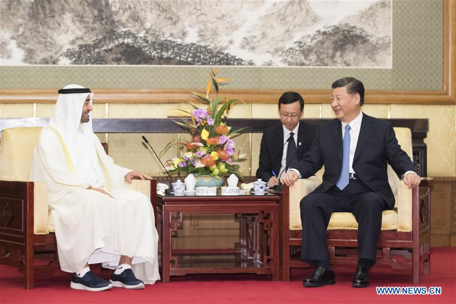 La Chine et les Emirats arabes unis s'engagent à renforcer leur partenariat stratégique global