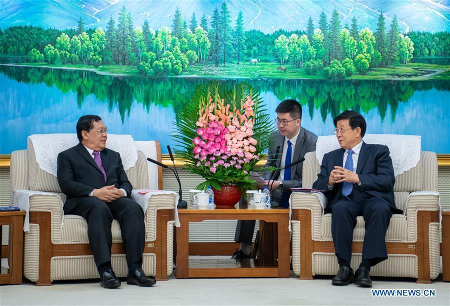 La Chine et le Myanmar s'engagent à renforcer leur coopération sur les affaires frontalières