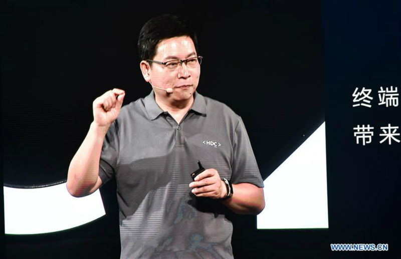 Huawei lance son propre système d'exploitation applicable aux téléphones portables