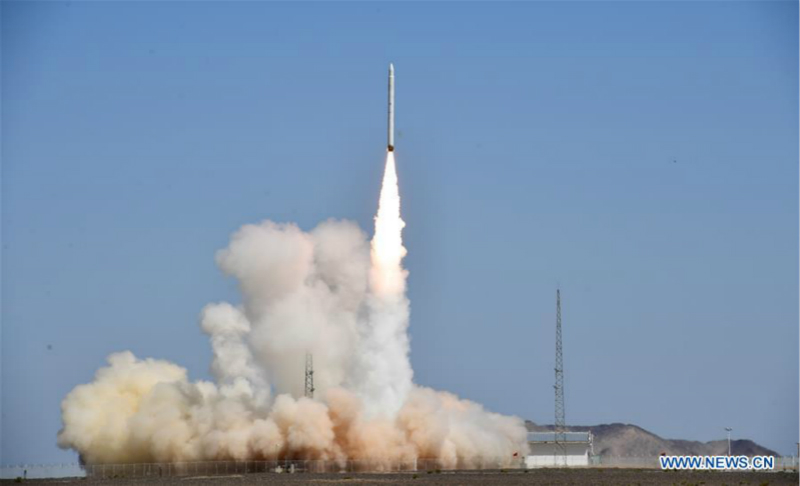 Chine : la fusée porteuse commerciale Smart Dragon-1 effectue un vol inaugural