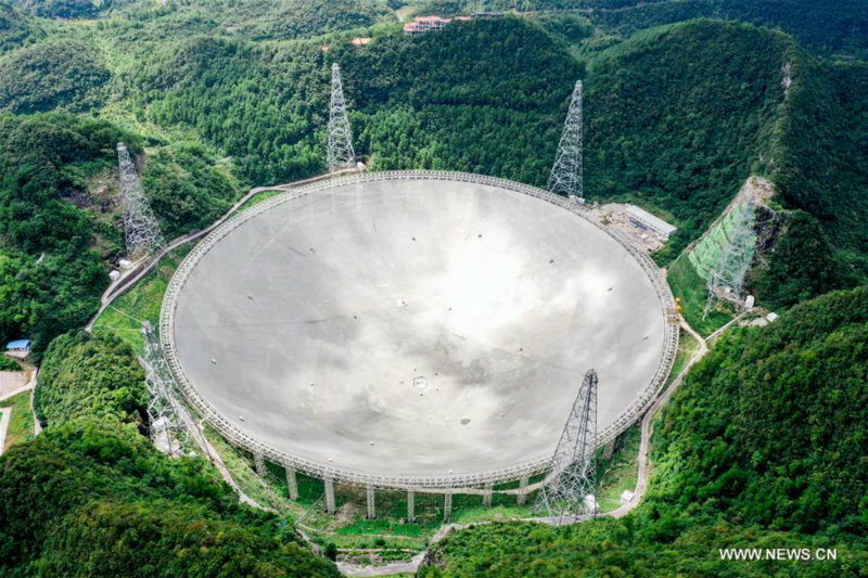Chine : le radiotélescope FAST en maintenance