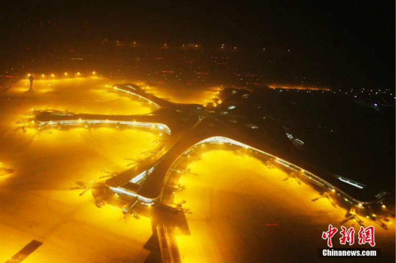 Les compagnies aériennes étrangères encouragées à opter pour le nouvel aéroport de Beijing