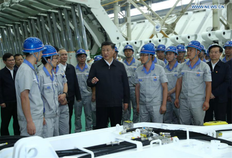 Xi Jinping inspecte une entreprise de fabrication et l'état de protection écologique du fleuve Jaune