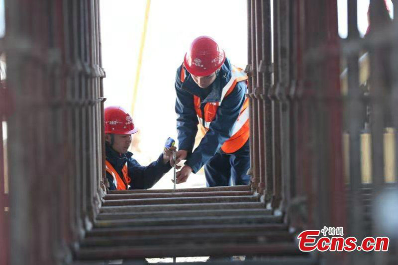 La construction de l'autoroute Beijing-Xinjiang atteint une étape marquante