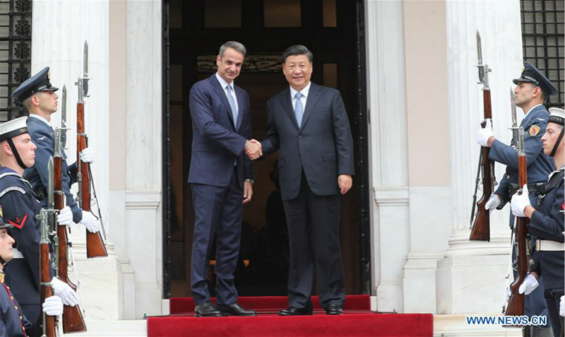 Xi appelle au renforcement de la coopération pratique sino-grecque