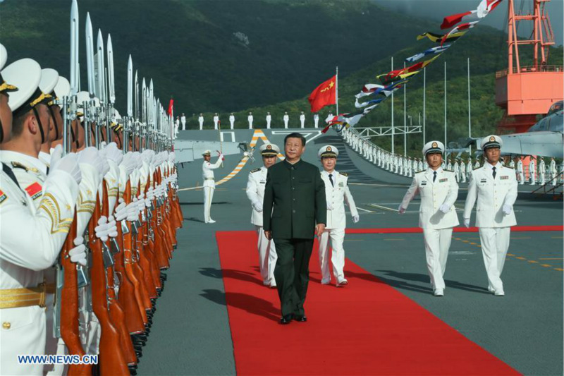 Xi Jinping participe à la cérémonie de mise en service du premier porte-avions construit par la Chine