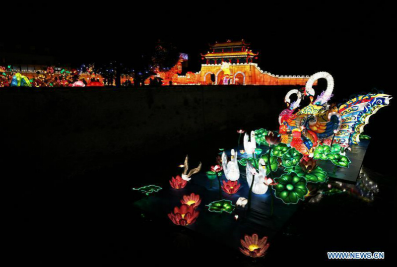 La Fête des lanternes chinoise au château de Selles-sur-Cher en France